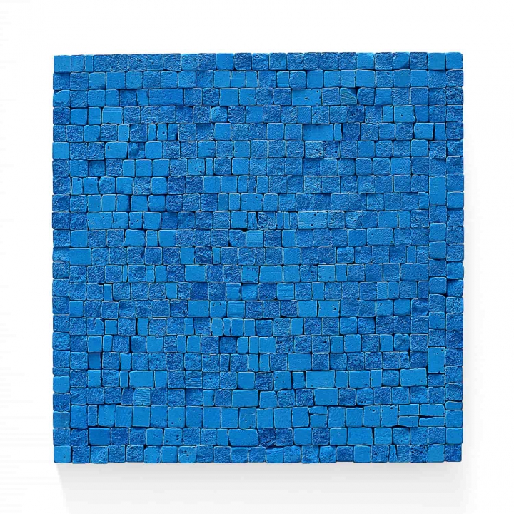 „o. T.“, blaue Kreide, 30 x 30 cm, 2016
