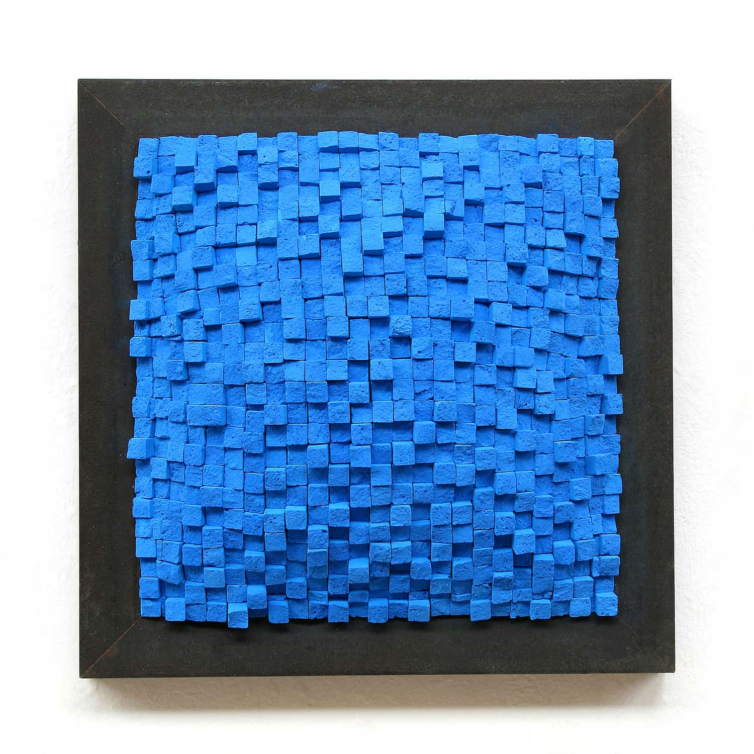 „o. T.“, blaue Kreide, 50 x 50 cm, 2009