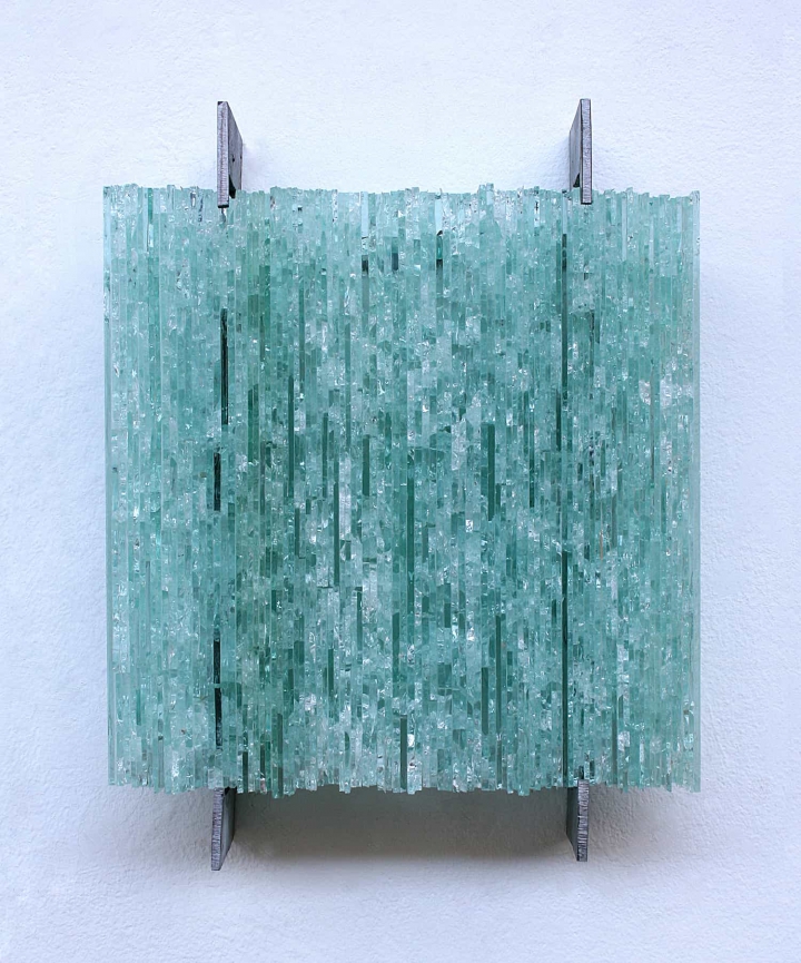 „o. T.“, Glas, Stahl, 40 x 40 cm, 2014