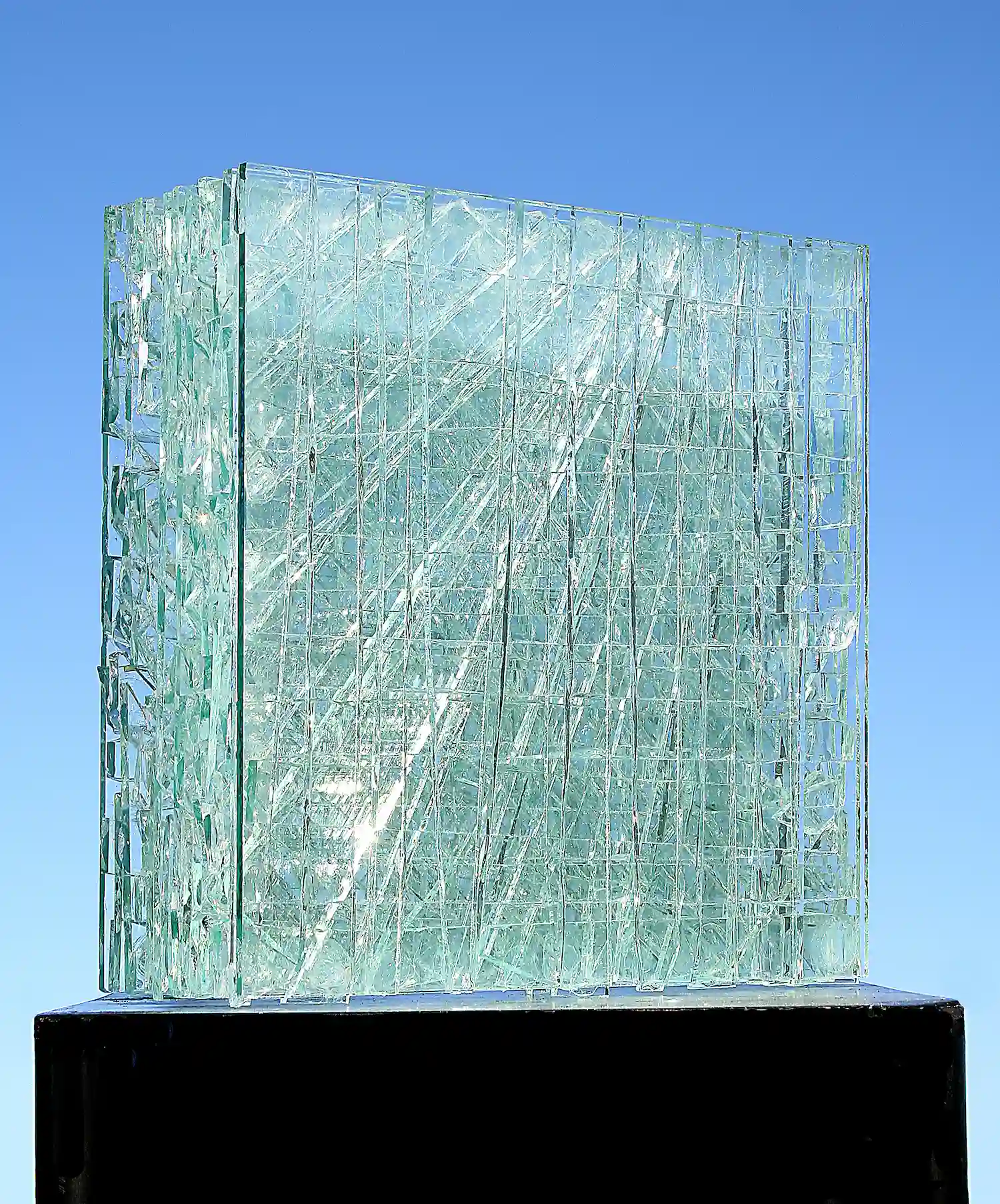 „o. T.“, Glas, 25 x 25 x 5 cm, 2014