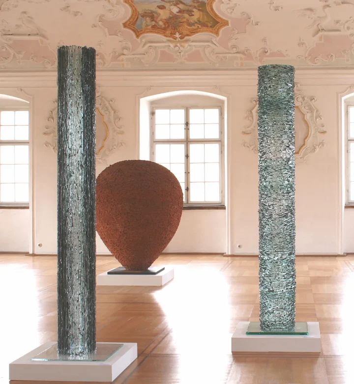 „Skulpturen im Hubertussaal“, Galerie Schrade, Schloß Mochental, 2014